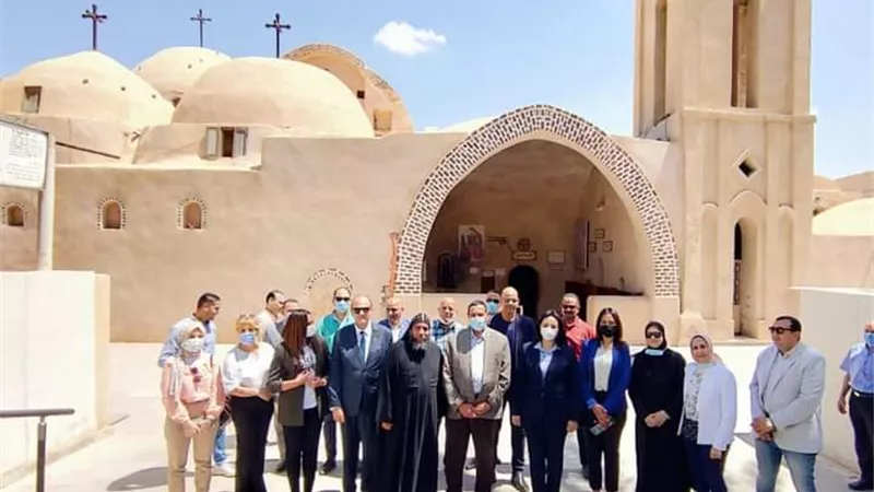 محافظ البحيرة ونائب وزير السياحة والآثار يتفقدان مسار العائلة المقدسة بوادي النطرون