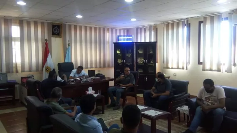 حامد يستقبل مسئول وحدة المتغيرات المكانية لمتابعة التعديات والبناء المخالف لمدينة رأس غارب