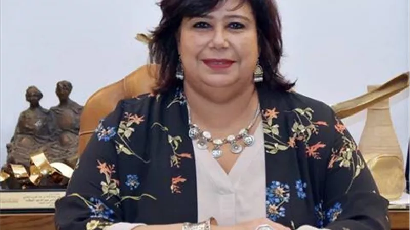 وزيرة الثقافة: عام التبادل الإنساني المصري الروسي حدثا براقا يجمع بين القاهرة وموسكو