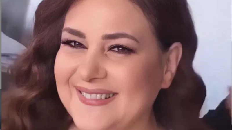 رامى رضوان يواصل الدعاء لحماته النجمة دلال عبد العزيز