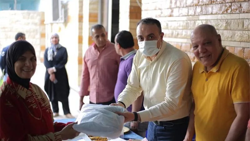 أبو زيد يسلم سيدات تنس الطاولة بالشمس ملابس الموسم الجديد