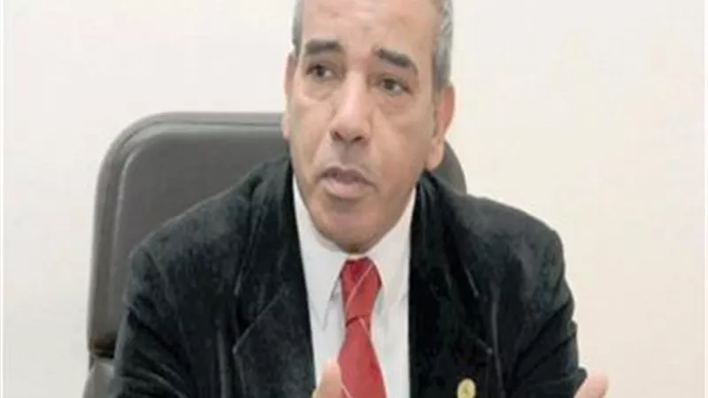 أستاذ جيولوجي يحذر من انهيار سد النهضة: أكبر نشاط زلزالي في إفريقيا موجود في إثيوبيا.. فيديو