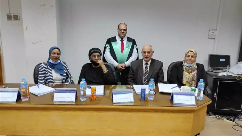 مدير عيادات معهد ناصر يحصل على دكتوراه العلاج الطبيعي