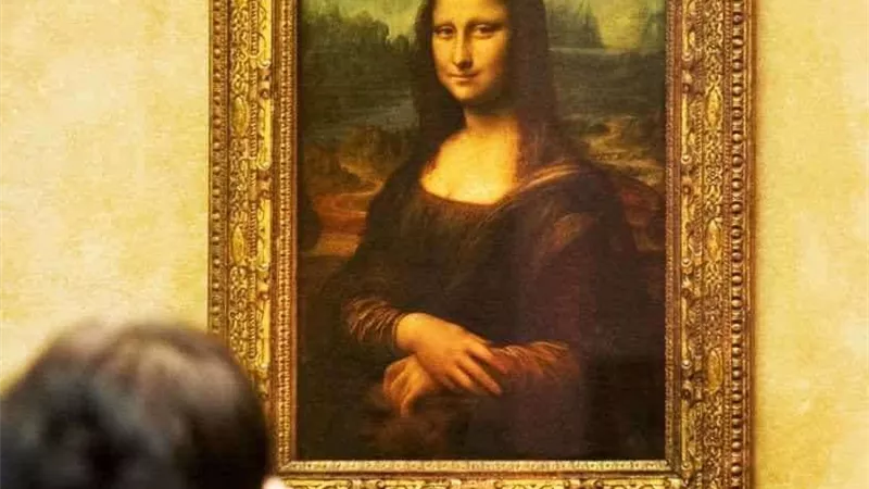 نسخة مقلدة من 