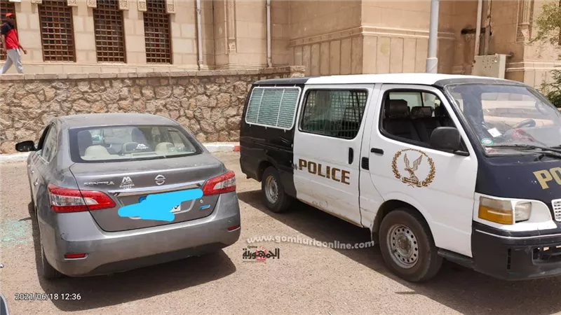 ضبط 4 سيارات للسرقة أثناء صلاة الجمعة بمسجد الطابية في أسوان