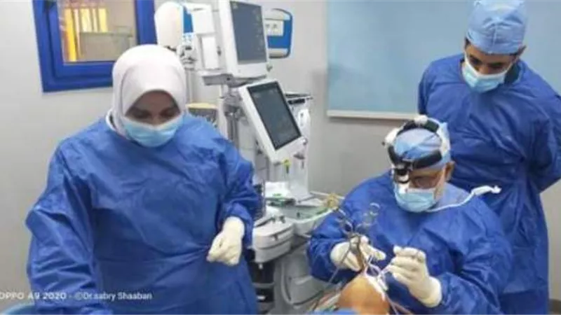 ٣٦ عملية جراحية متنوعة بمستشفي مطروح العام خلال اسبوع ..صور