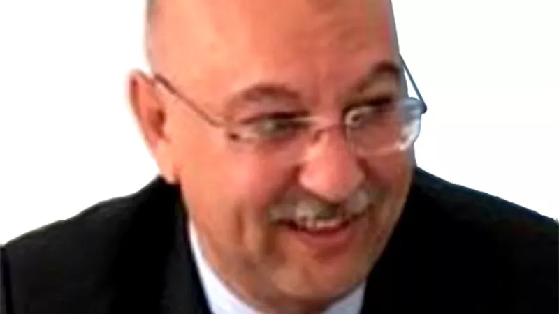 تشكيل لجنة لحل مشكلات المستوردين والمصدرين