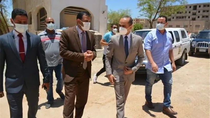 نائب محافظ سوهاج يتفقد عدداً من مشروعات برنامج التنمية فى الصعيد .. بالصور