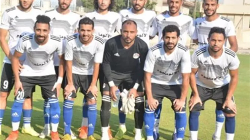 الألومنيوم سقط على ملعبه
