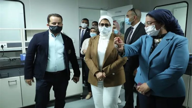 الصحة: نستهدف إنتاج 3 ملايين جرعة لقاح لكورونا يوميا بمصنع فاكسيرا بأكتوبر