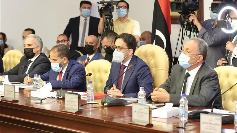 الاتصالات : الاستعانة بالخبرات المصرية فى إدارة المشروعات الليبية وتبادل الخبرات