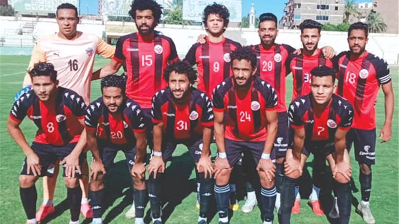 الدخان.. يقترب من إنجاز الصعود للممتاز