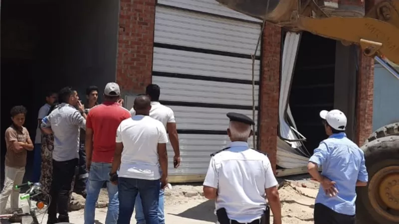 السيطرة على الشروع فى مخالفات داخل المنازل بالعاشر من رمضان ورئيس الجهاز يؤكد استمرار الحملات حتى الوصول الى الهدف