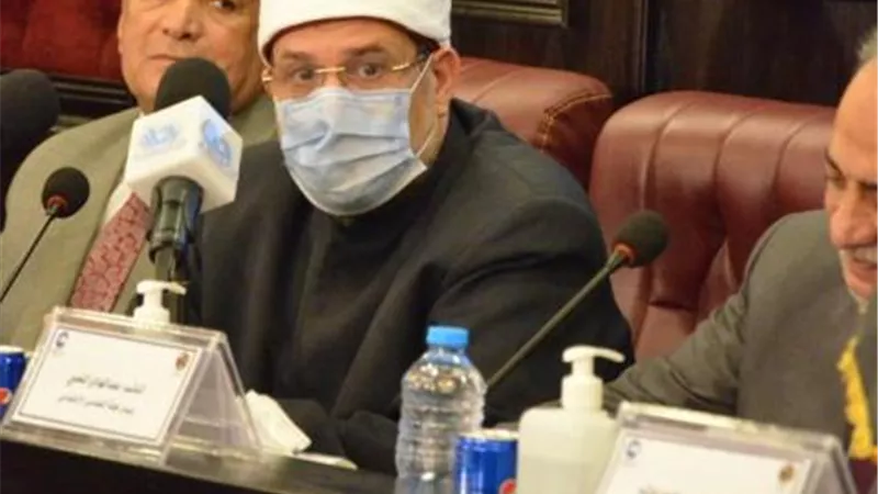 مختار جمعه : الدولة تعتمد على سواعد أبنائها.. والجيش المصري رشيد يحمي ولا يبغي