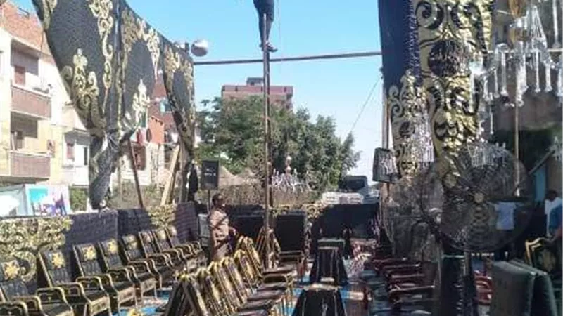 فض سرادق عزاء ومصادرة ٣٣شيشة خلال حملات بالزقازيق وديرب نجم والقنايات