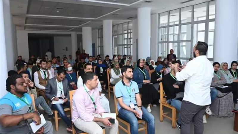 شباب المحافظات الحدودية يناقشون سُبل تدعيم الهوية المصرية بالقمة الشبابية الثانية لمراكز شباب مصر بمطروح