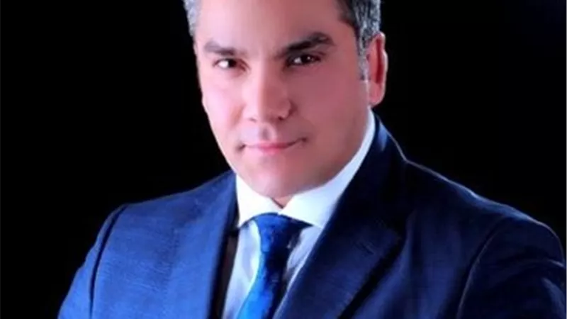 الإعلامي هشام إبراهيم يكشف أسباب الأزمة بين سميرة عبد العزيز ومحمد رمضان