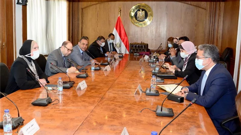 وزيرا التجارة والسياحة يبحثان ترتيبات المشاركة المصرية بمعرض إكسبو دبي 2020