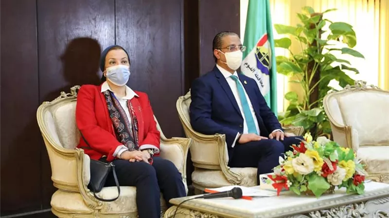 وزيرة البيئة تفتتح أول محطة لتحويل المخلفات إلى طاقة فى مصر بالفيوم