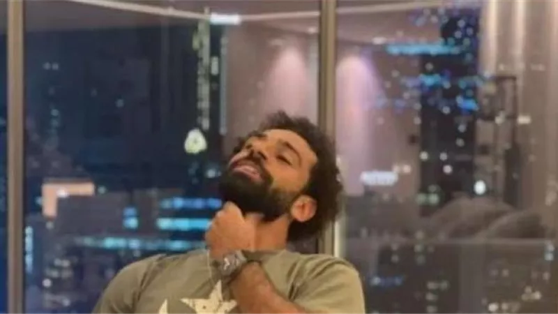 أحمد صلاح حسنى يوجه رسالة مؤثرة لـ محمد صلاح