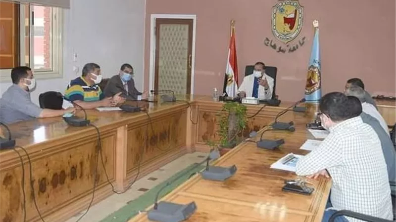 جهاز الخدمة الوطنية يستعرض التجهيزات غير الطبية لبدء التشغيل التجريبي لمستشفى سوهاج الجامعي الجديد