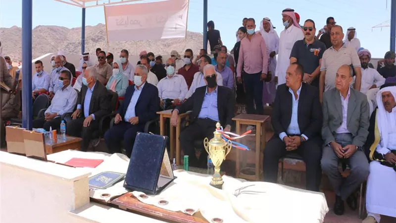 فودة يفتتح مضمار تدريب الهجن بوادي مجرح بنويبع في إطار الاحتفال بذكرى 30 يونيو المجيد