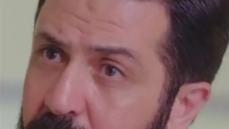 بالفيديو.. الفنان أحمد رفعت يكشف تفاصيل كسر ضلعه في 
