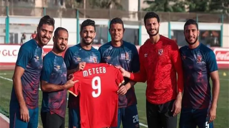 متعب يوجه رسالة لنجوم الأهلى لدعمهم له خلال مرضه
