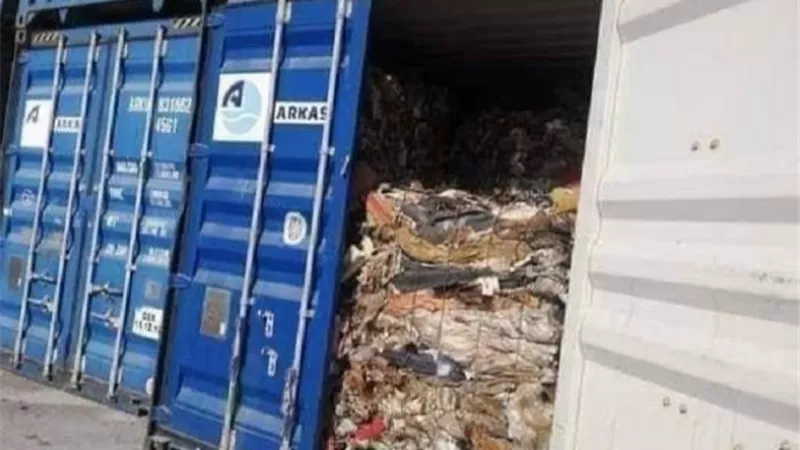 محكمة الاستئناف بتونس ترفض الإفراج عن المتهمين في قضية النفايات الإيطالية