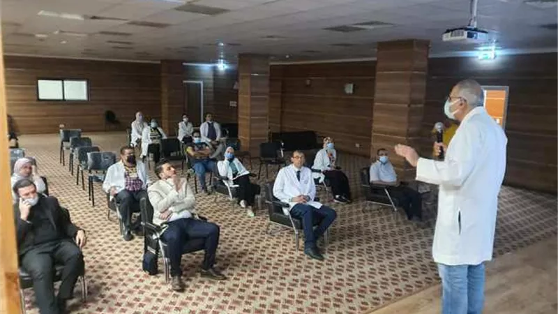 يوما علميا لتحسين أداء الأطقم الطبية بمستشفى أورام الإسماعيلية التعليمي ..صور