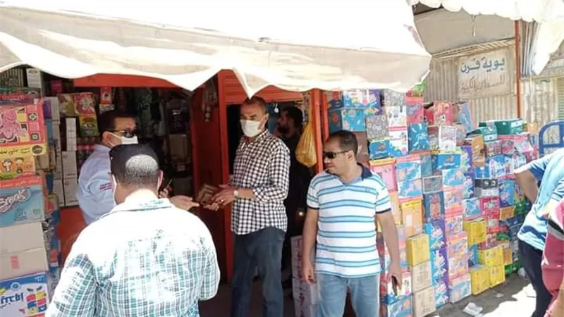 حملة مكبرة لمراجعة تراخيص المحلات والاشغالات بسوهاج