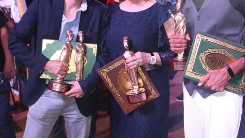 المخرج أمير رمسيس يفوز بجائزتين من جمعية النقاد أفضل مخرج وسيناريو لفيلم 