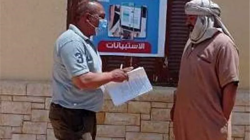توقيع الكشف الطبي علي ٣٨٢مريض بالقافلة الطبية بقرية جلالة بمدينة الضبعة