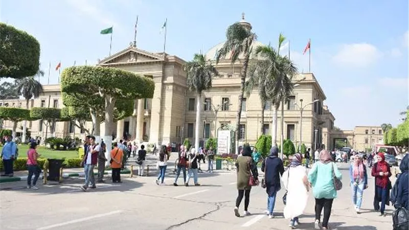 الساعات المعتمدة قرار تاريخي.. في عهد الرئيس السيسي