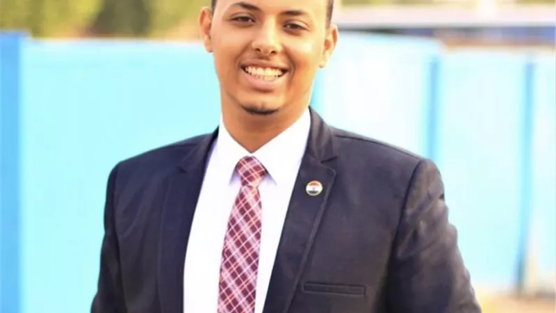 علي حمدي يرصد القيم والصور الإيجابية لدراما 2021 بـ 