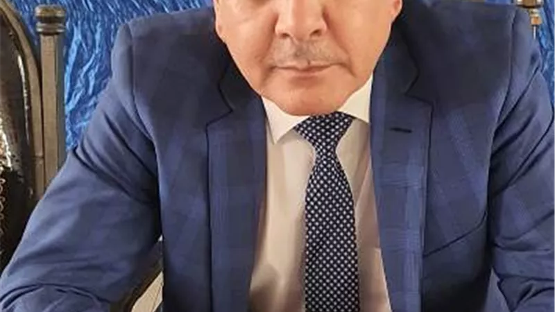 تاجر الجمال ساوم الجزار بين سداد المديونية أو معاشرة زوجته فكانت نهايته