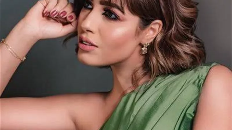 إصابة رنا سماحة بنزلة شعبية حادة