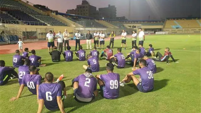 رئيس النادي يطالب لاعبي أسوان بتحقيق الفوز على وادي دجلة غدا