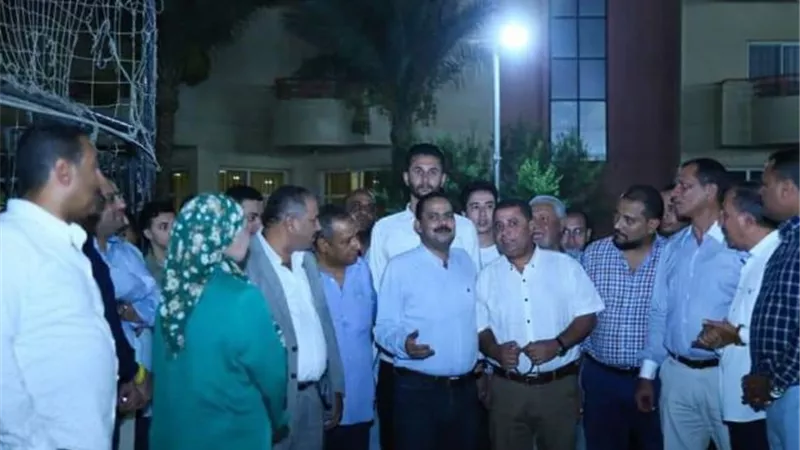 أشرف رشاد يناقش احتياجات الأندية الرياضية فى البحرالأحمر.. بالصور