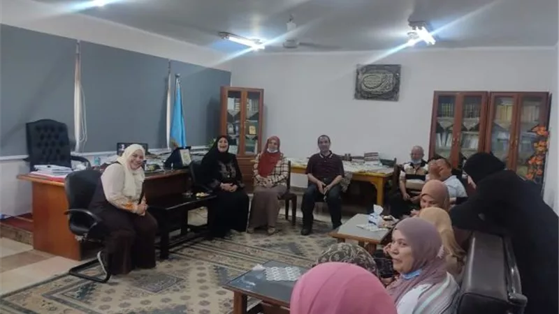 الدراسات الاسلامية بأزهر بني سويف تحتفل بمديرة المدينة الجامعية