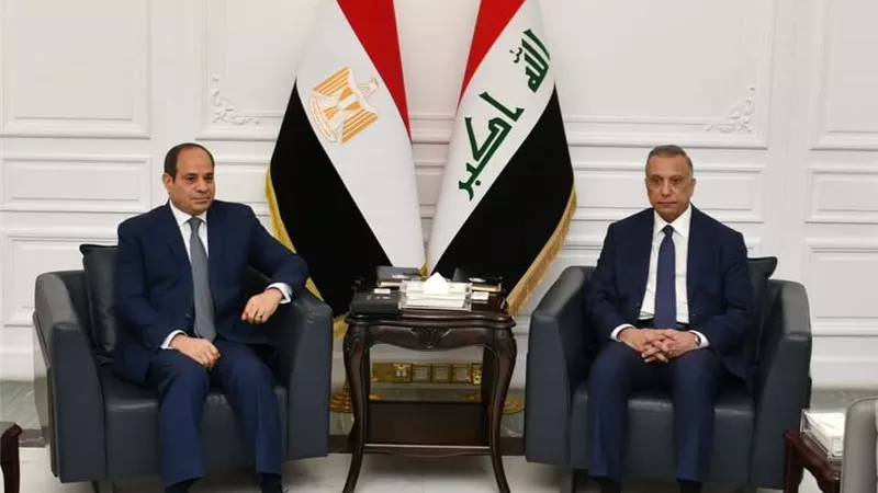 الرئيس السيسي يلتقى رئيس وزراء العراق بالقصر الحكومى ببغداد