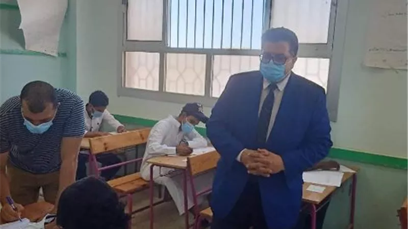 وكيل الوزارة يتابع مدرسة أبو رديس الثانوية الصناعية بجنوب سيناء