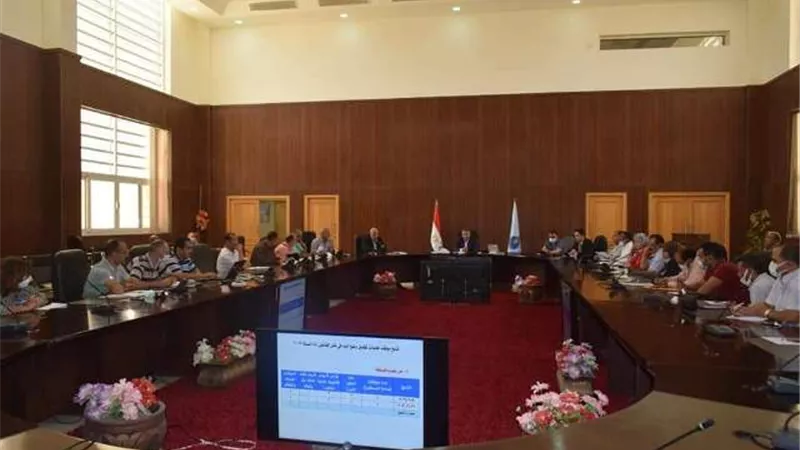محافظ البحر الأحمر يقرر تقسيط مبالغ التقنين حتى ٨ سنوات بدلا من 4 سنوات