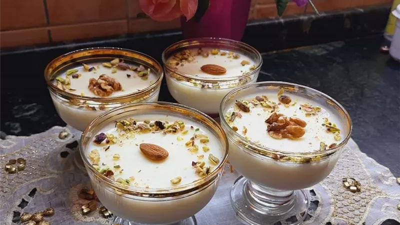 بطريقة سهلة وسريعة المهلبية للشيف منى ... مطبخ صابرين