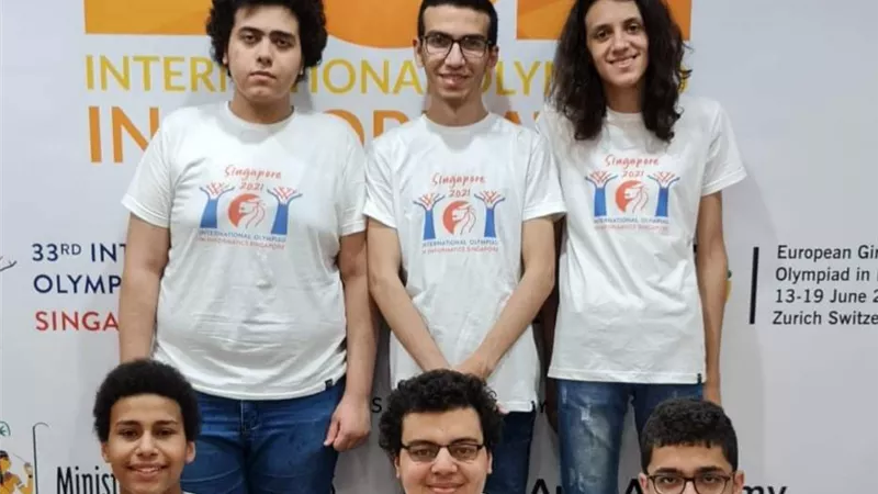 الفريق المصري يحصد برونزيتين بالأولمبياد الدولي للمعلوماتية 2021 بسنغافورة..صور