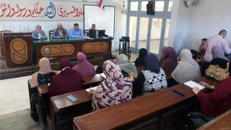 ورشة عمل خاصة بمنظومة الإشتراطات البنائية وتحديثات منظومة العمل بالمراكز التكنولوجية بالدقهلية