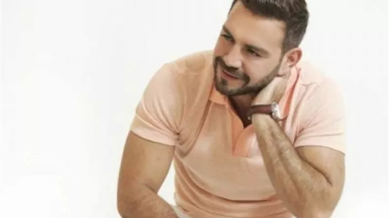 تشيع جثمان والد المطرب ايوان بمسجد الشهداء بلبنان