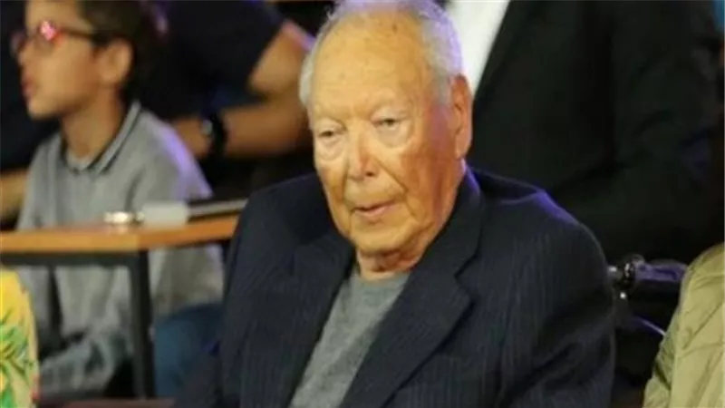 وفاة رجل الأعمال أنسي ساويرس عن عمر يناهز 91 عاما