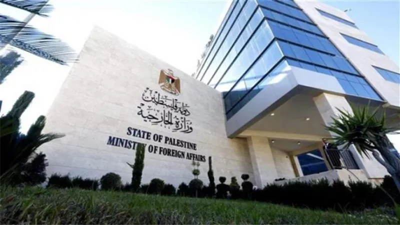 الخارجية الفلسطينية: اتفاق حكومة الاحتلال بإخلاء جزئي لـ 