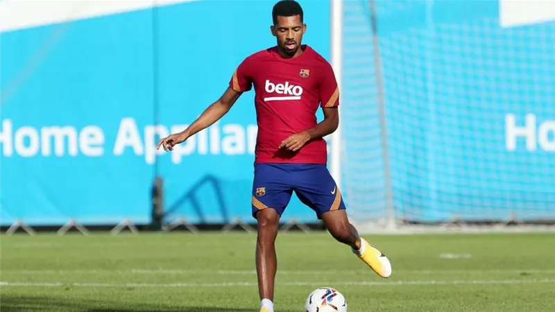 برشلونة يعلن استغنائه عن خدمات ماتيوس فرنانديز